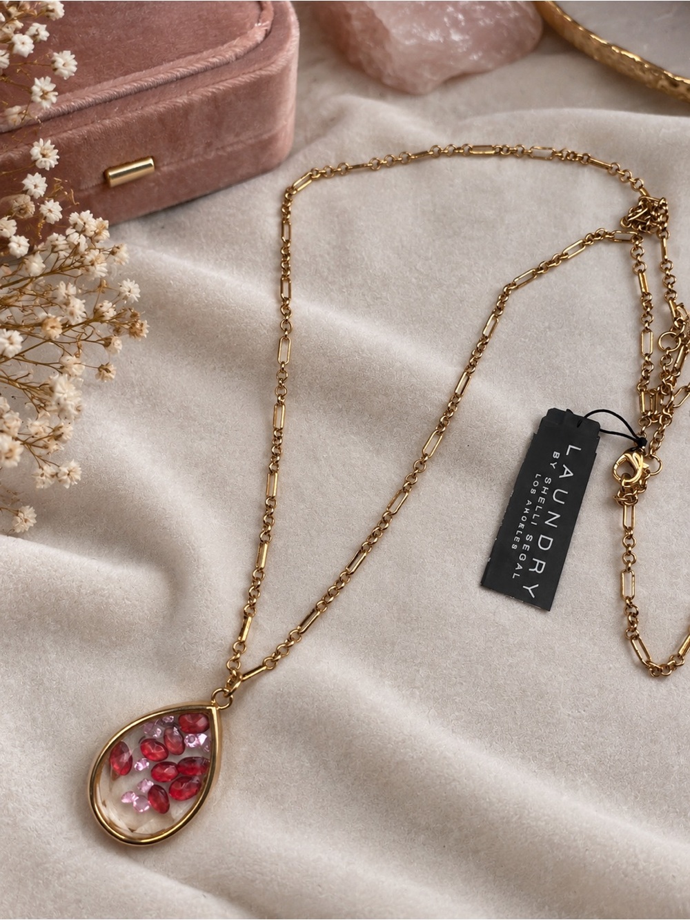 Laundry by Shelli Segal Teardrop Pendant Necklace
(BR1616-5)